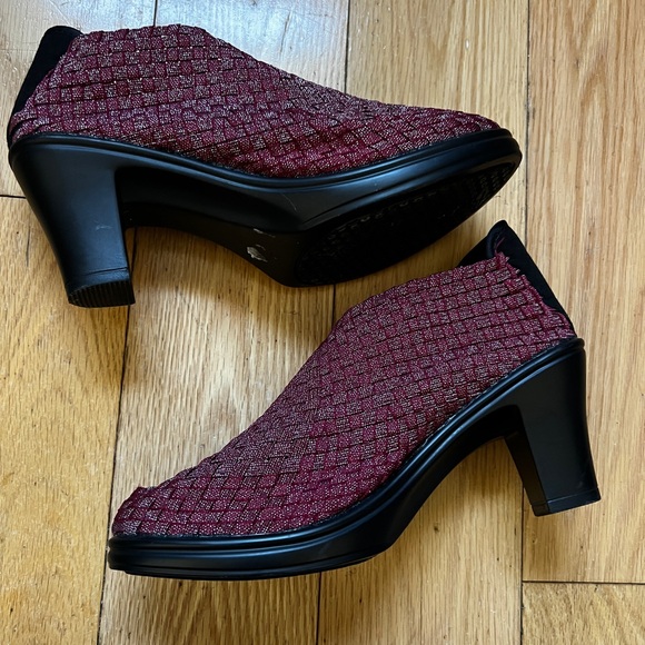 NWOT Booties - Picture 1 of 4